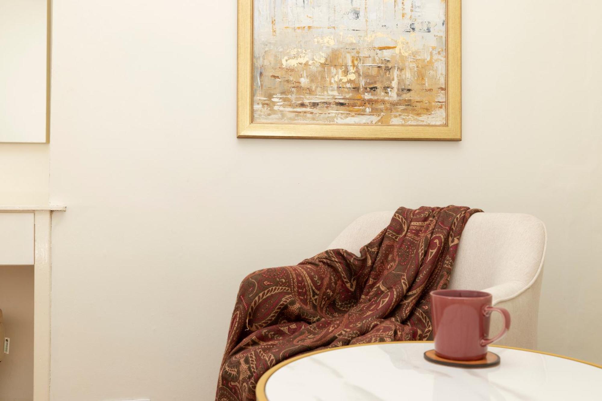 Apartament Joivy Modern Flat In City Centre - For Up To 3 Guests Edynburg Zewnętrze zdjęcie