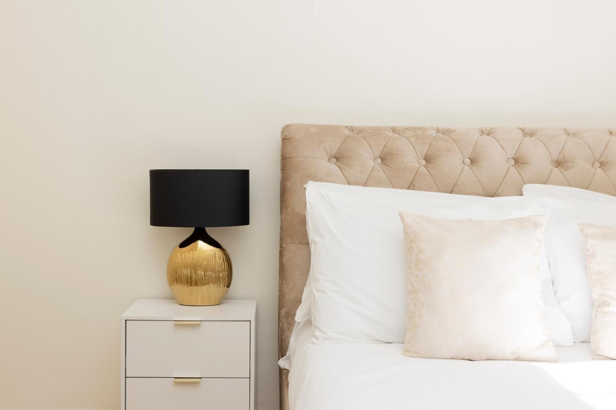 Apartament Joivy Modern Flat In City Centre - For Up To 3 Guests Edynburg Zewnętrze zdjęcie