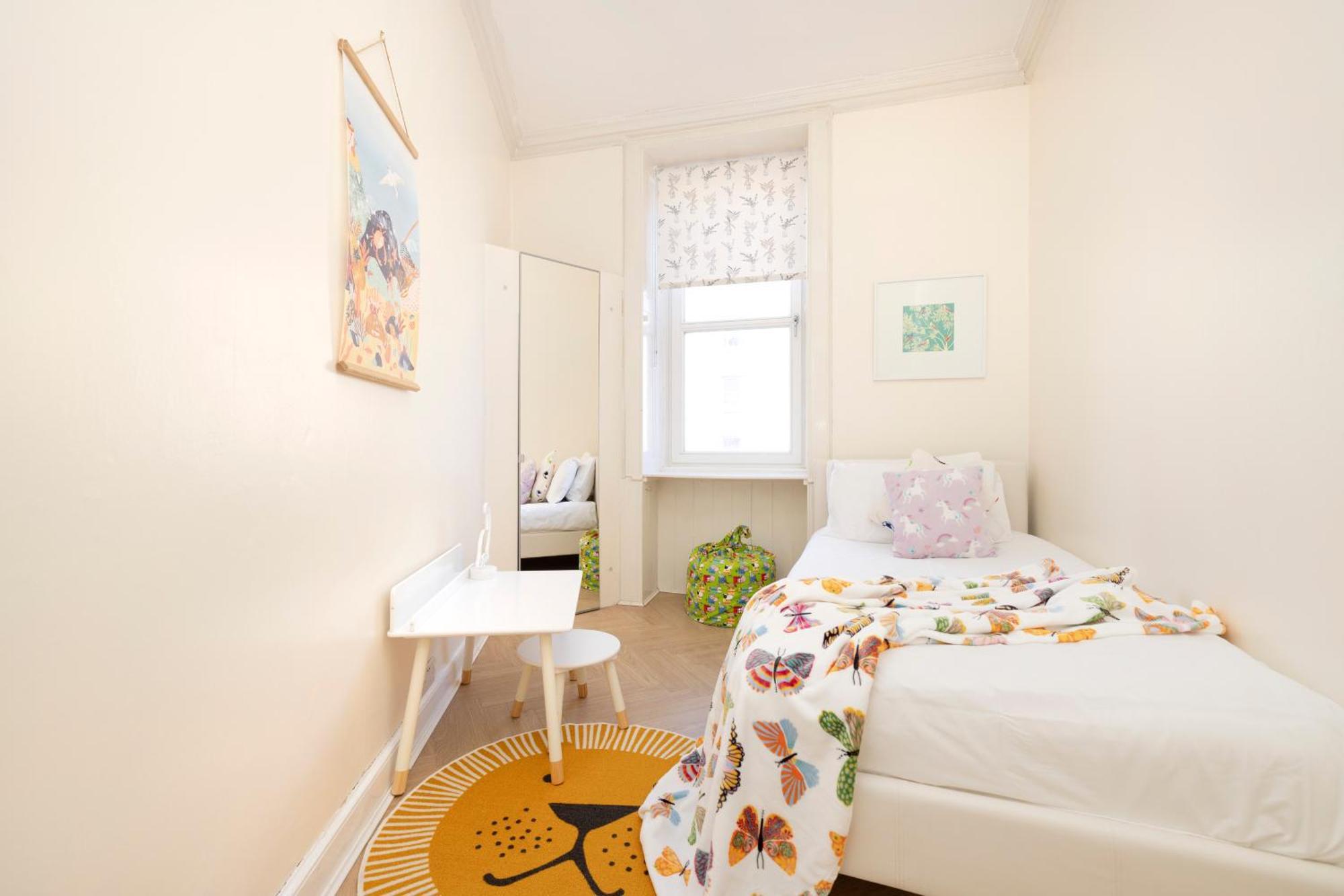 Apartament Joivy Modern Flat In City Centre - For Up To 3 Guests Edynburg Zewnętrze zdjęcie