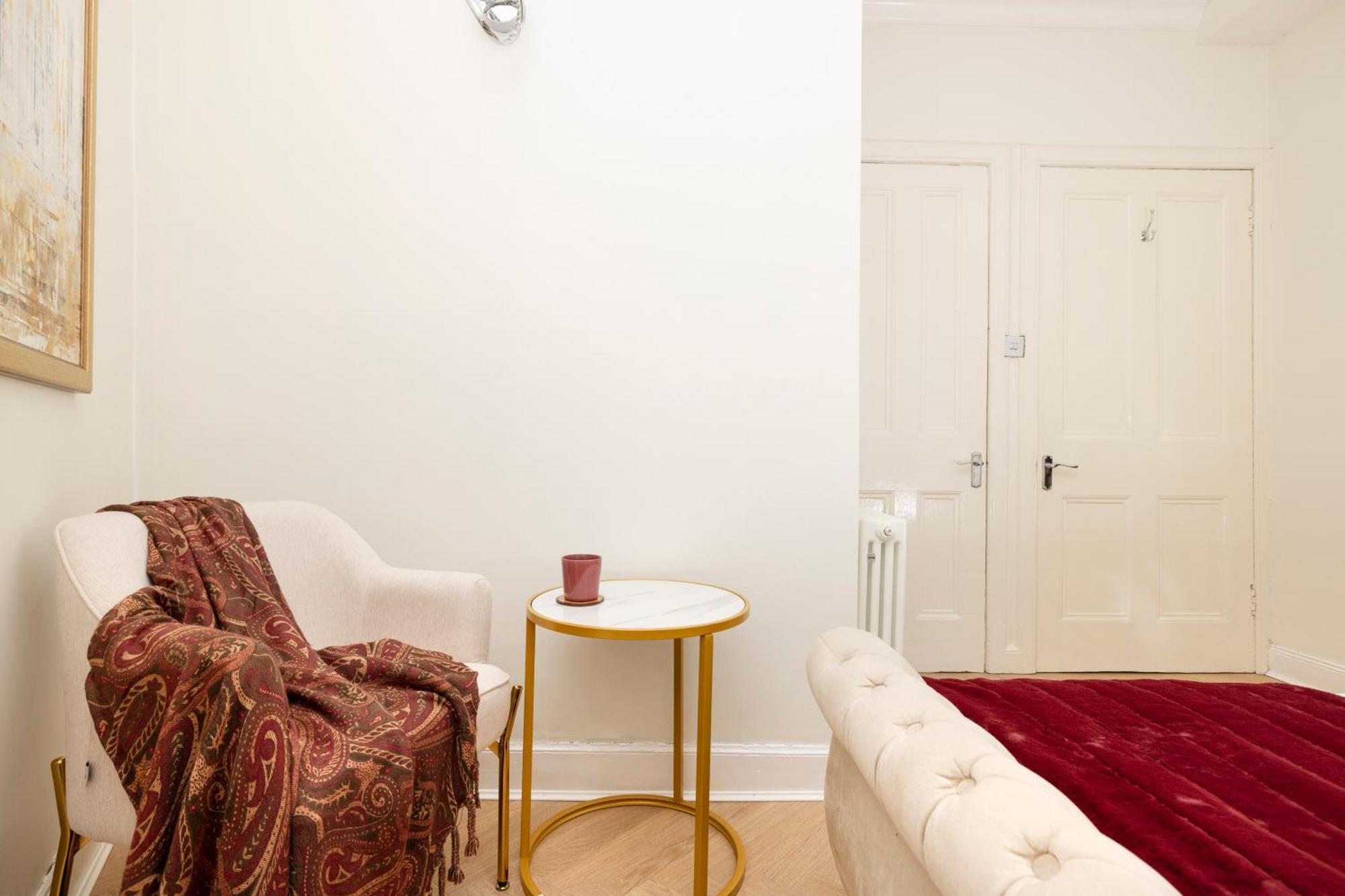 Apartament Joivy Modern Flat In City Centre - For Up To 3 Guests Edynburg Zewnętrze zdjęcie